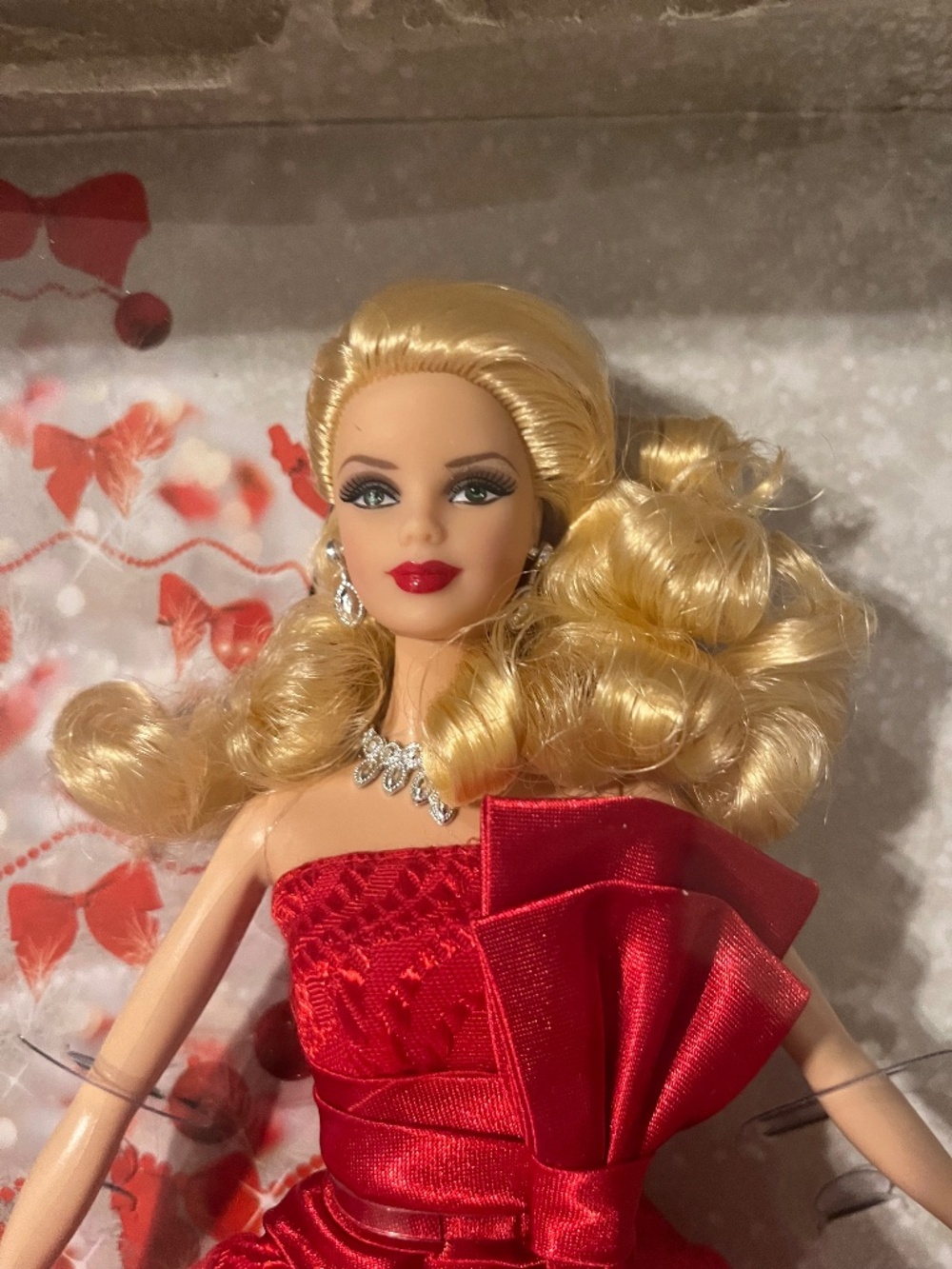 Barbie Collector 2012 Holiday Doll – New In Box (NIB) - Picture 3 of 6